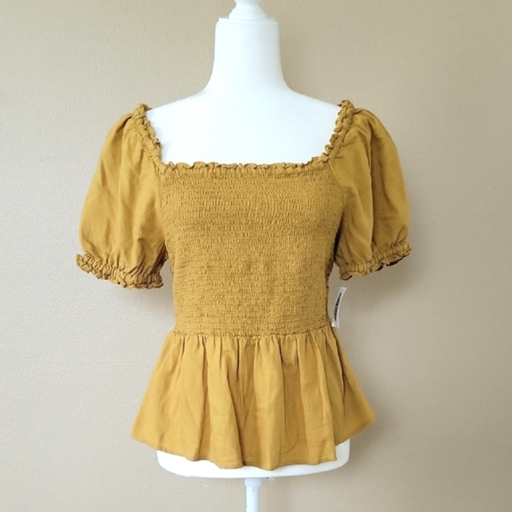 Old Navy Womens Mustard Smocked Linen Blend Puff Sleeve Blouse - Size Medium